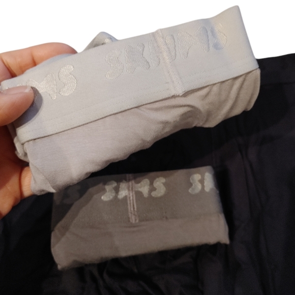 SKIMS Stretch 3 Pieces 5" Inseam Boxer Set - Picture 12 of 15